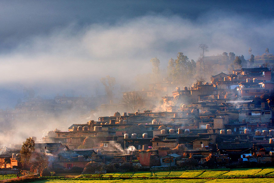 13_Harvesting with the Miao People