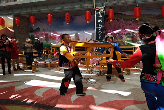 4_The Nanjian Dish-Serving-Dances